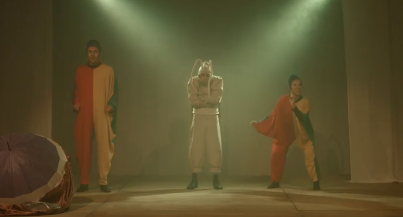 Teatro em Casa - Norman, Comedor de Livros