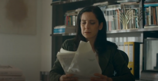 Estante de Livros