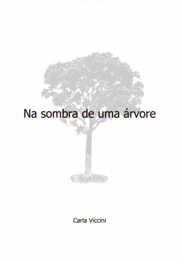 Na sombra de uma árvore