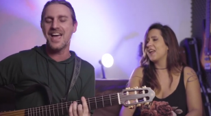 MINI-SHOW - Estrela Leminski e Téo Ruiz